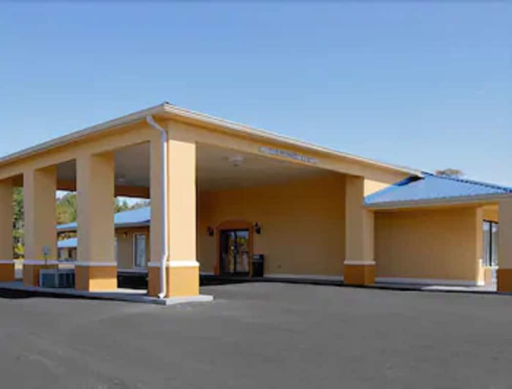 Days Inn By Wyndham Defuniak Springs Dış mekan fotoğraf